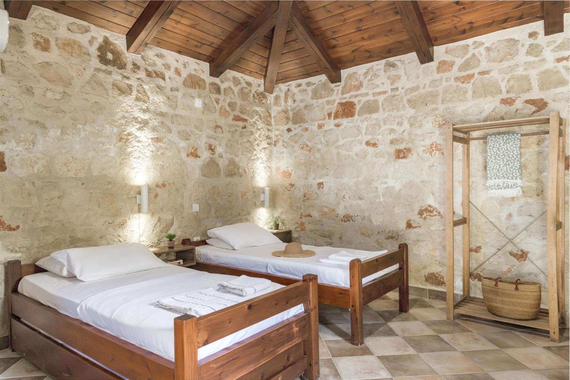 Orama Stone Apartments - Authentic Hospitality In A Historical Location, By Zantewize Chambre photo